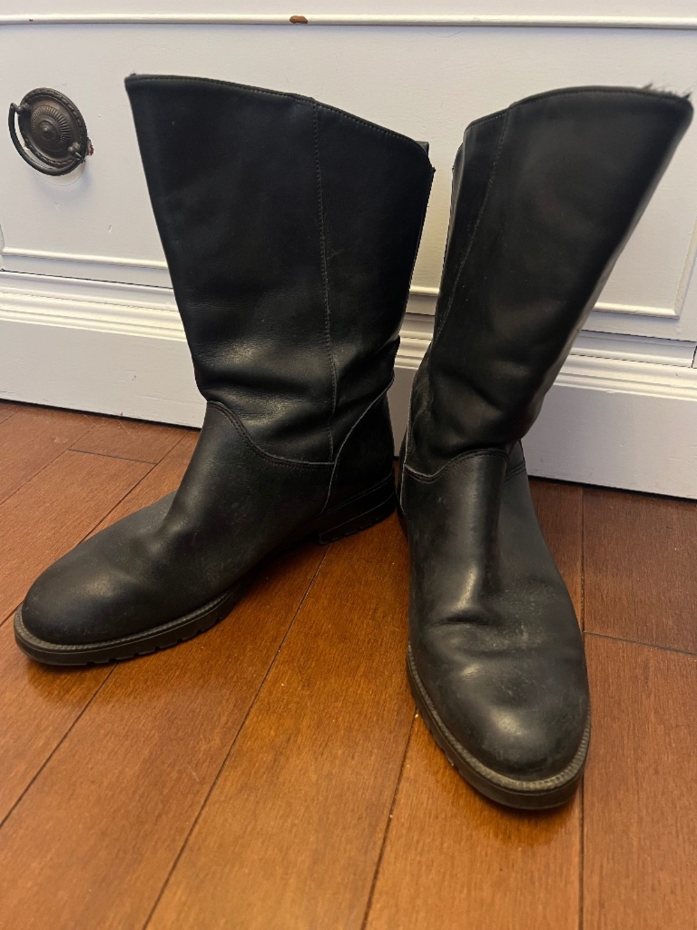 Mid-rise hush puppies 9US